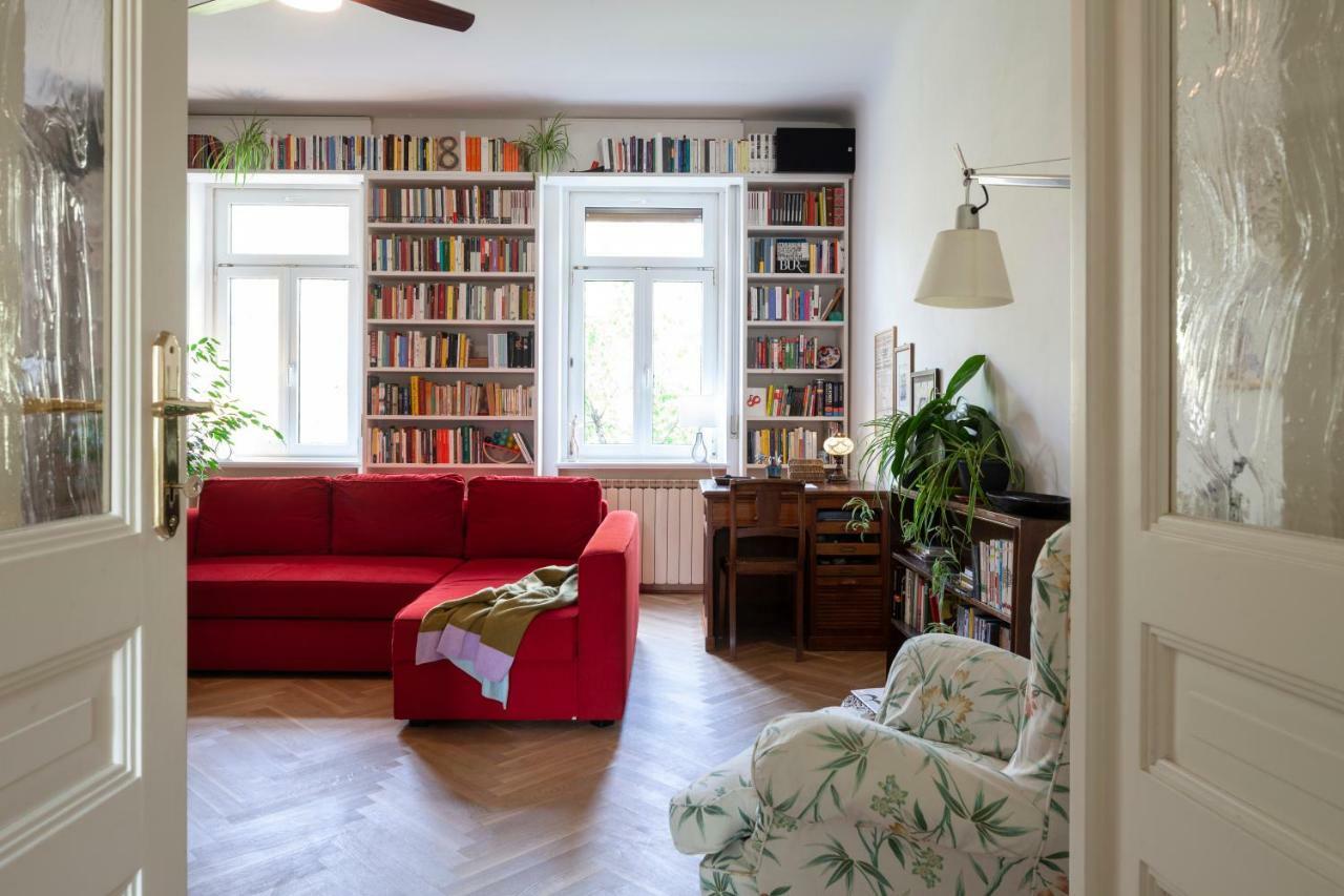 Casacuadra San Giusto Apartment Триест Екстериор снимка